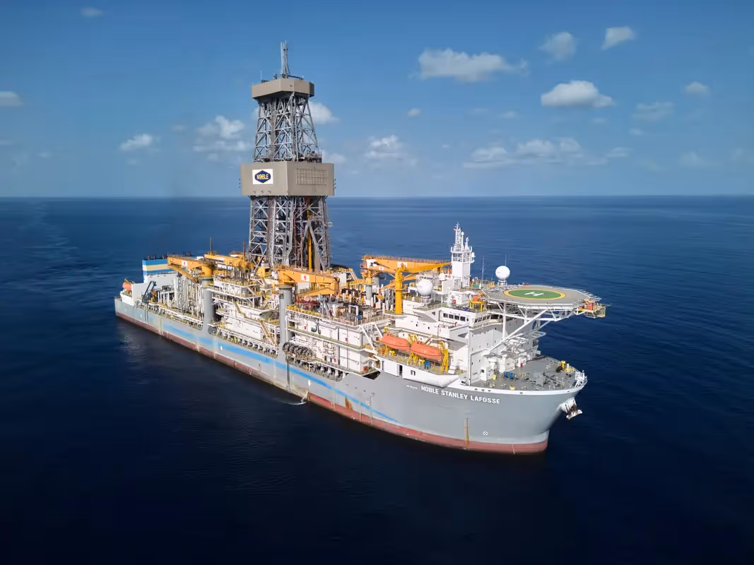 Offshore drillship operating at sea